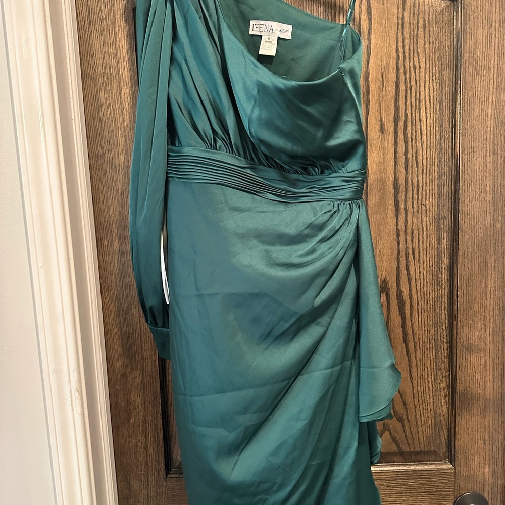 Mac Duggal One-Shoulder Green Dress Ieena - Picture 6 of 6